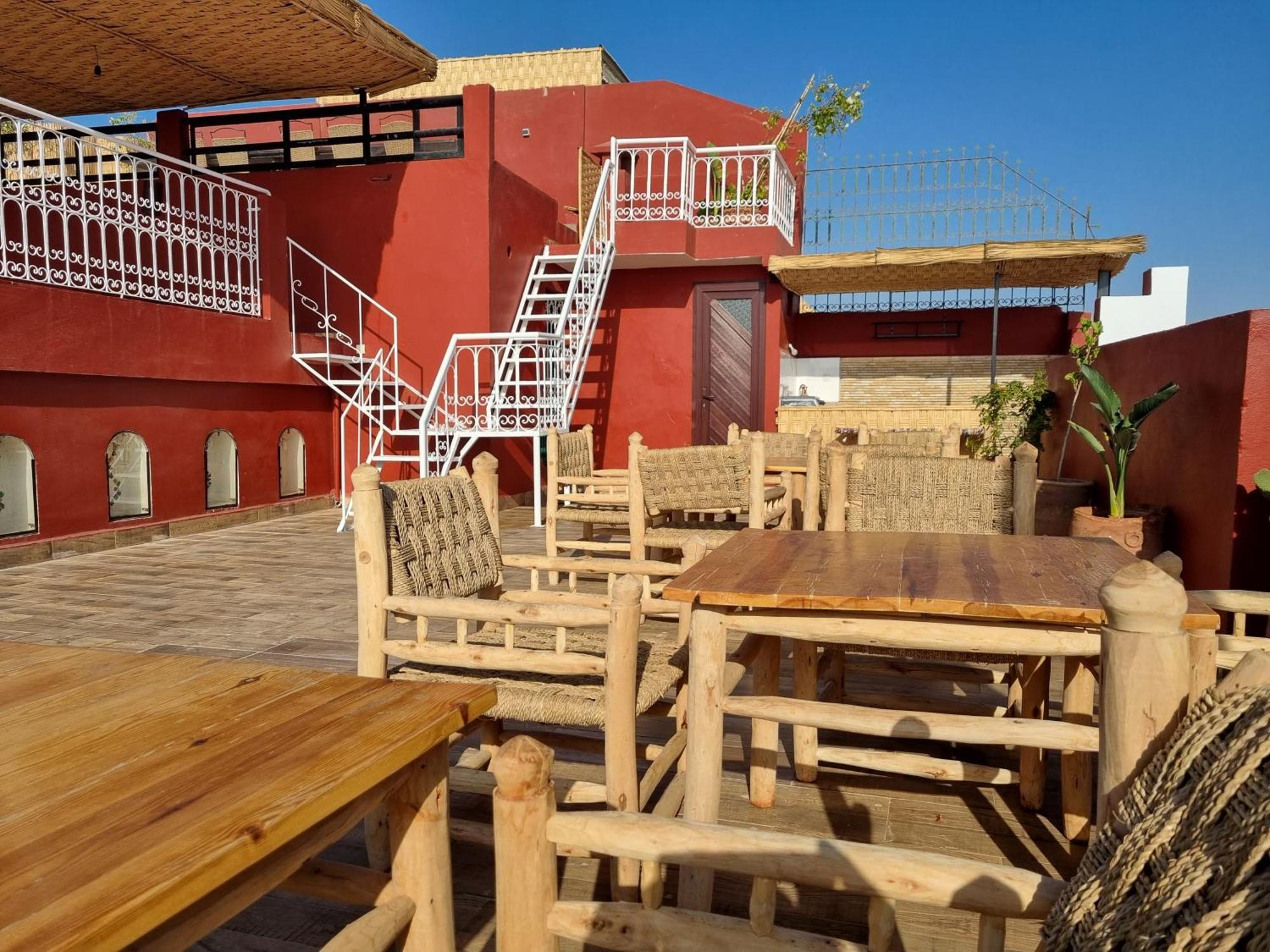 Riad Searenity Tamraght エクステリア 写真